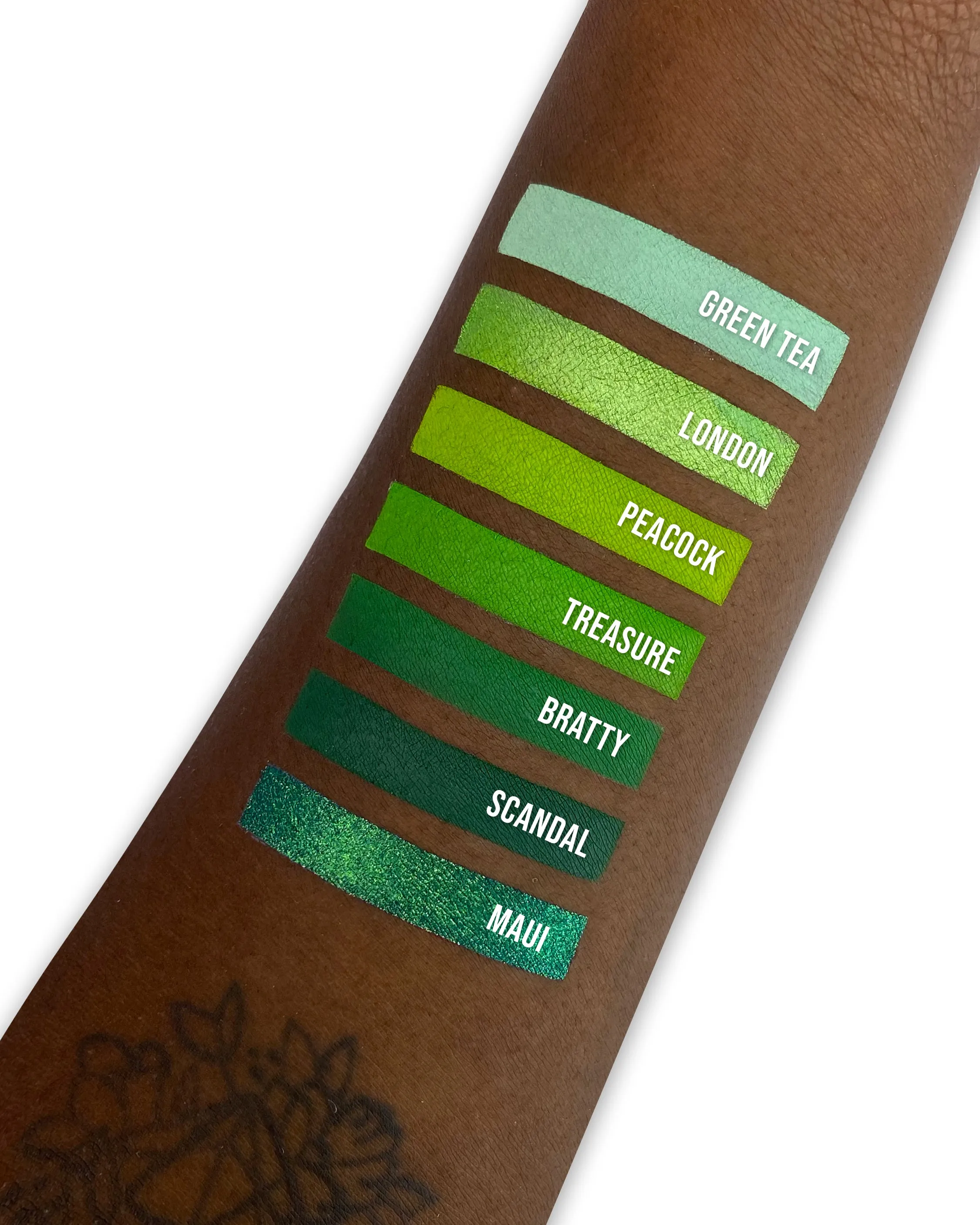 "BRATTY" MATTE EYESHADOW